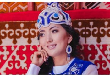 Сара Тоқтамысова: Ата-анаңа көмектеспе дейтіндерді түсінбеймін