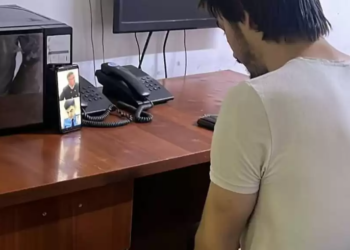 Сауда орталығында баланы тепкен шетелдік қамауға алынды