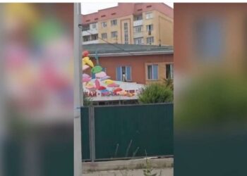 Алматыда балабақшадағы балалар ойыны жұртты шошытты (видео)