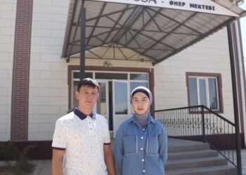 Қолың ұста болсын, сөзің қысқа болсын