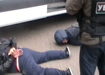 Шымкентте кәсіпкерлерге күш қолданып, бопсалап келген ұйымдасқан қылмыстық топ ұсталды