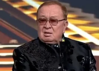 «Мақпалға кім қызықпады?!»: Алтынбек Қоразбаев талай жыл іште сақтаған сырын ашты