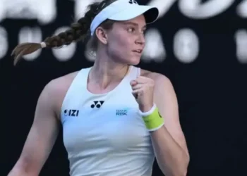Тарихи жеңіс: Елена Рыбакина Australian Open чемпионы атанды